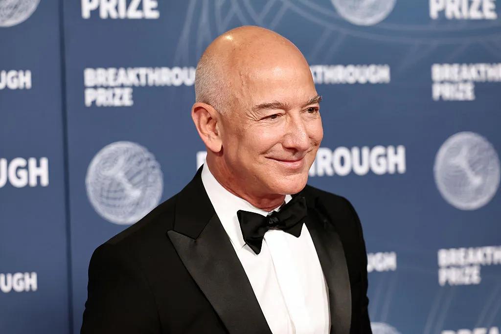 Prometheus, startup de Jeff Bezos, levanta US$ 12 bilhões para construir um "engenheiro geral artificial"