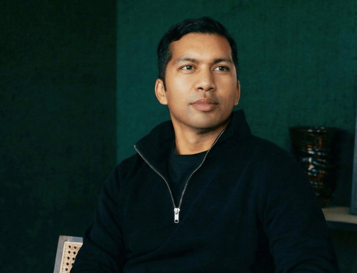 Startup apoiada por Peter Thiel lança IA para julgar jornalismo e provoca debate sobre proteção a denunciantes