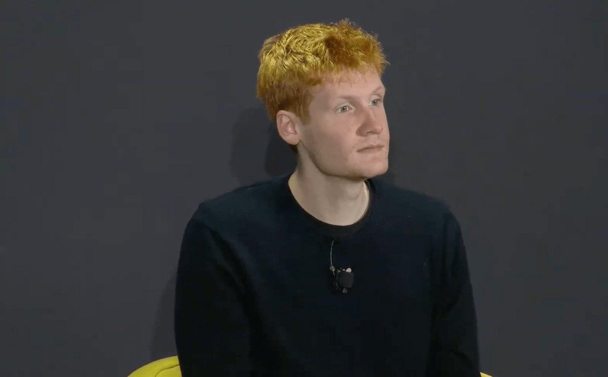 Cursor negocia captação de US$ 2 bilhões com valuation de US$ 50 bilhões impulsionada por crescimento no setor empresarial