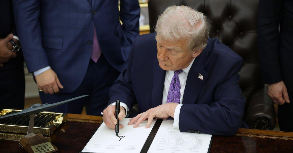 Estados Unidos e Califórnia Usam Poder de Compra para Definir Regras de IA