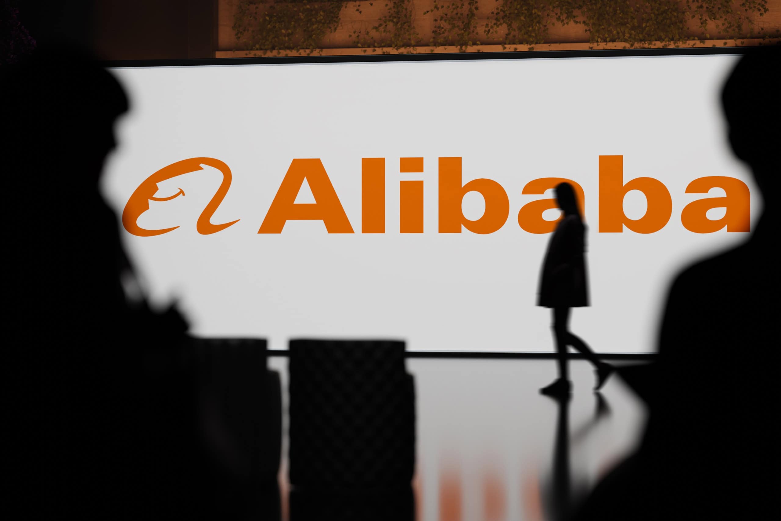Alibaba lança plataforma de IA autônoma para facilitar operações em empresas