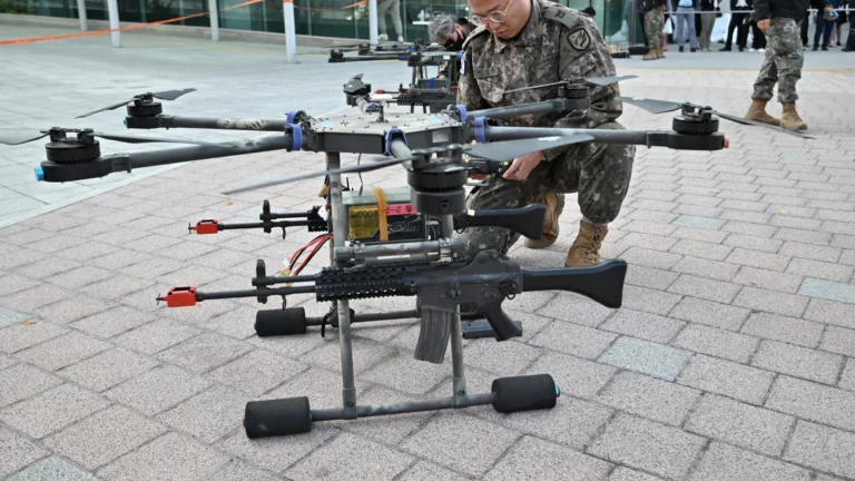 Coreia do Sul planeja treinar exército inteiro como ‘guerreiros de drones’