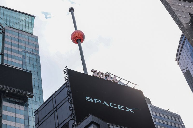 SpaceX adquire Cursor, plataforma de IA para programação, por US$ 60 bilhões